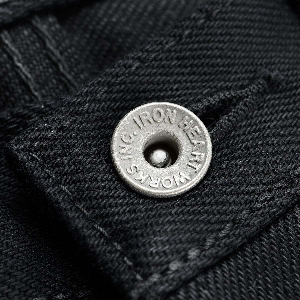 IH-666S-SB - 21oz Selvedge Denim Slim Straight Cut - Superblack Non-Fade