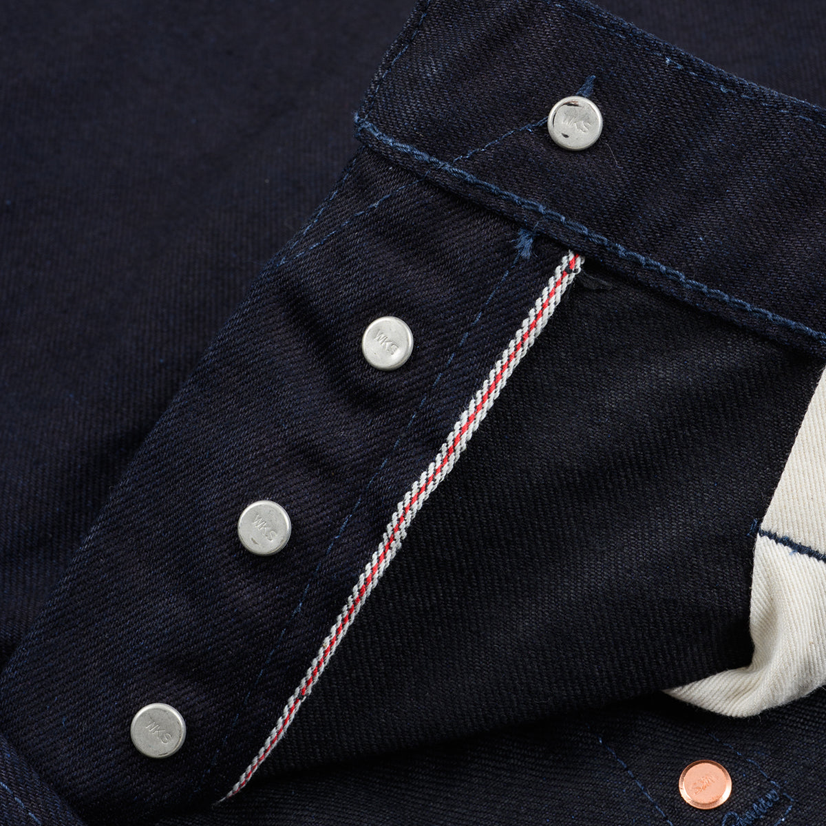 IH-888S-142IB - 14oz Selvedge Denim Medium/High Rise Tapered Jeans - Indigo/Black
