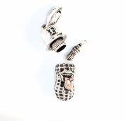PE-X-LARGE-BERO-SILVER - Peanuts & Co X-LARGE BERO PEANUTS PENDANT - Silver