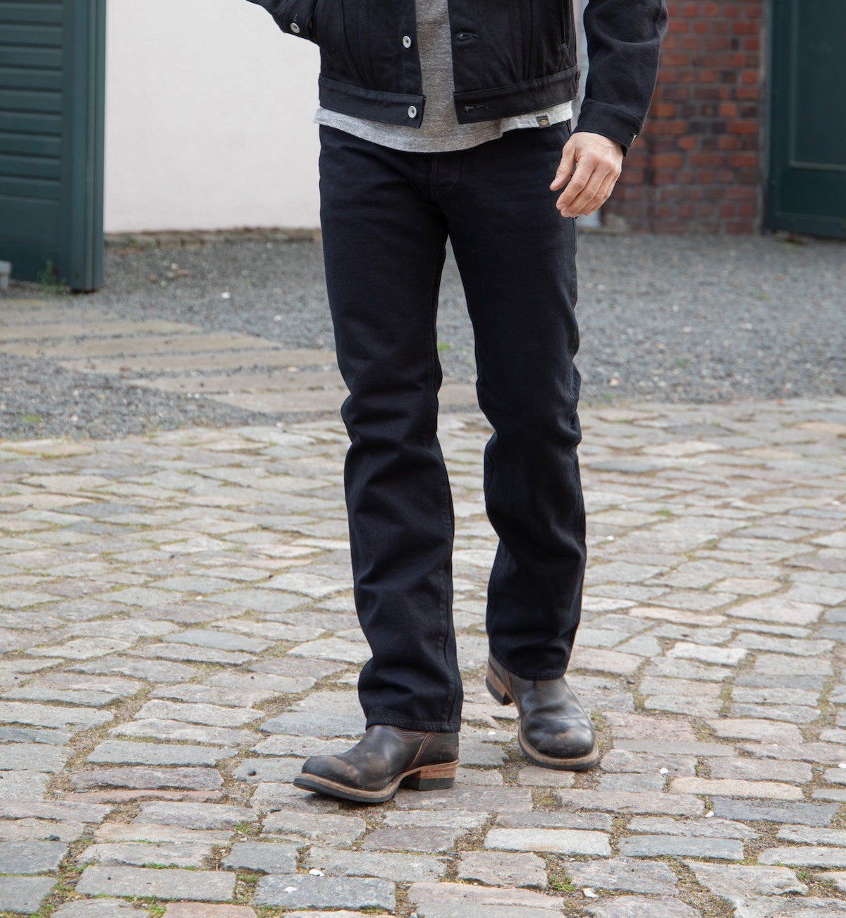 IH-634S-142OD - 14oz Selvedge Denim Straight Cut Jeans - Indigo Overdyed Black