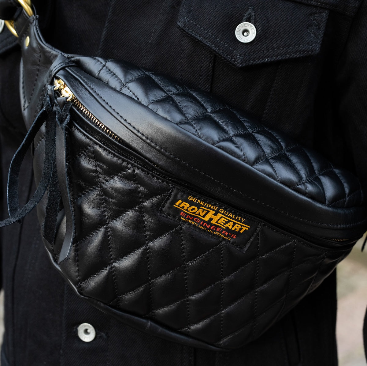 IHE-45-BLK - Diamond Stitched Leather Waist Bag - Black