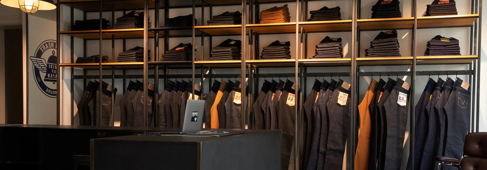Store_02.png