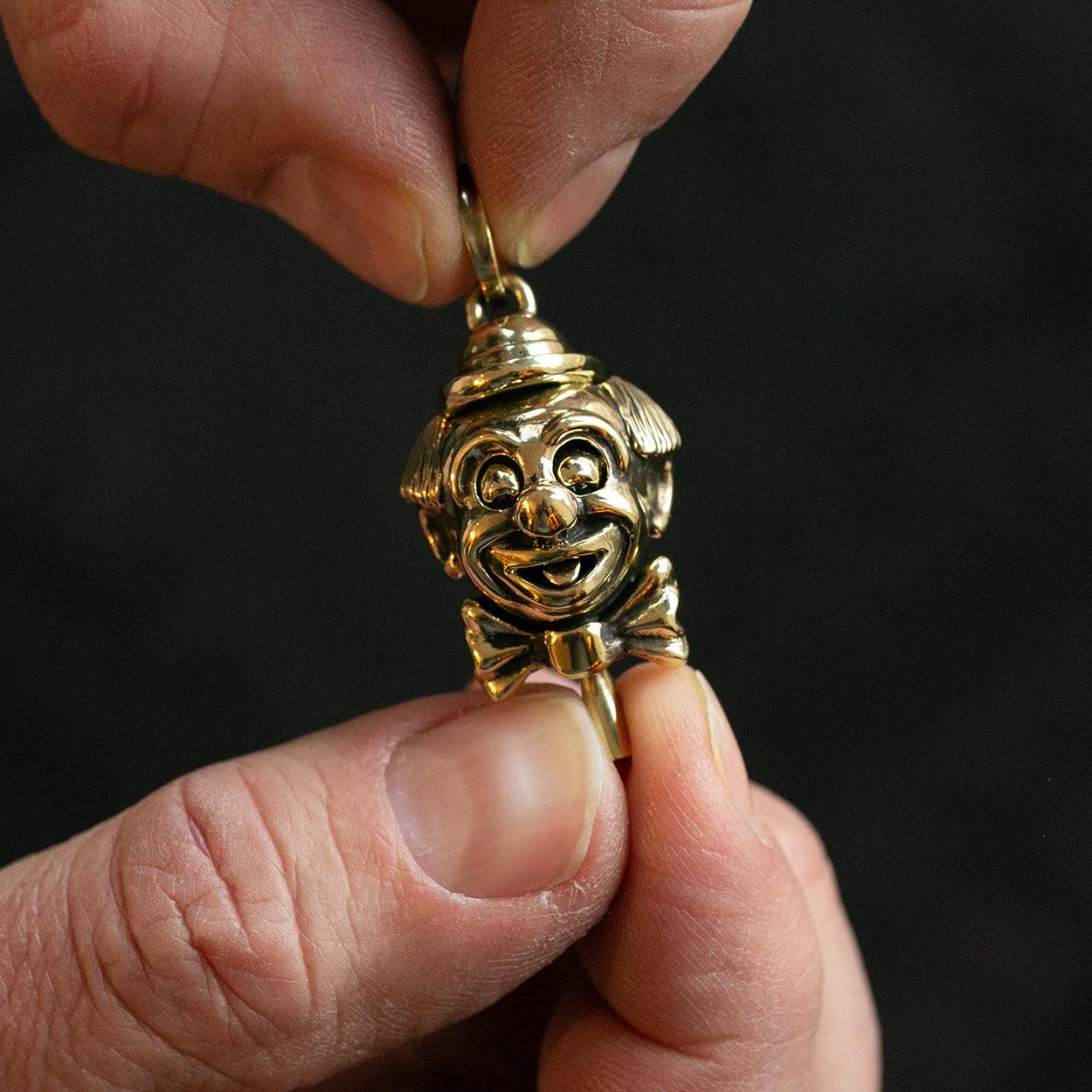 Image showing the Peanuts & Co MR. HEAD Key Ring/ Pendant - Brass which is a Jewellery described by the following info Accessories, Jewellery, Others, Peanuts & Co, Released and sold on the IRON HEART GERMANY online store
