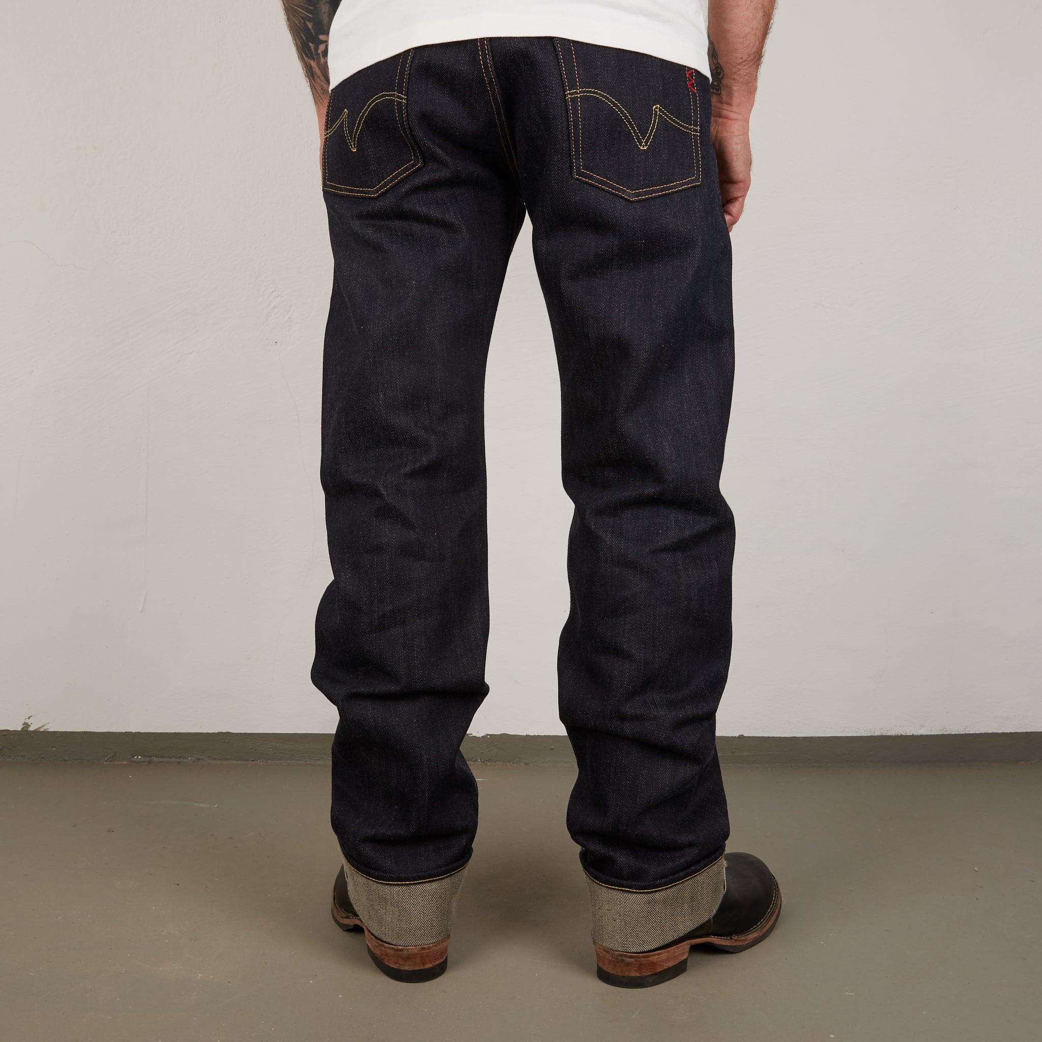 Image showing the IH-634-XHS - 25oz Selvedge Denim Straight Cut Jeans - Indigo which is a Jeans described by the following info 634, Bottoms, Iron Heart, Jeans, Released, Straight and sold on the IRON HEART GERMANY online store